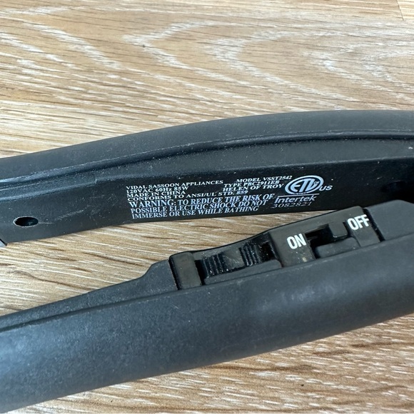 BUNDLE (2) Curling and Straightener Ceramic Hair Styling